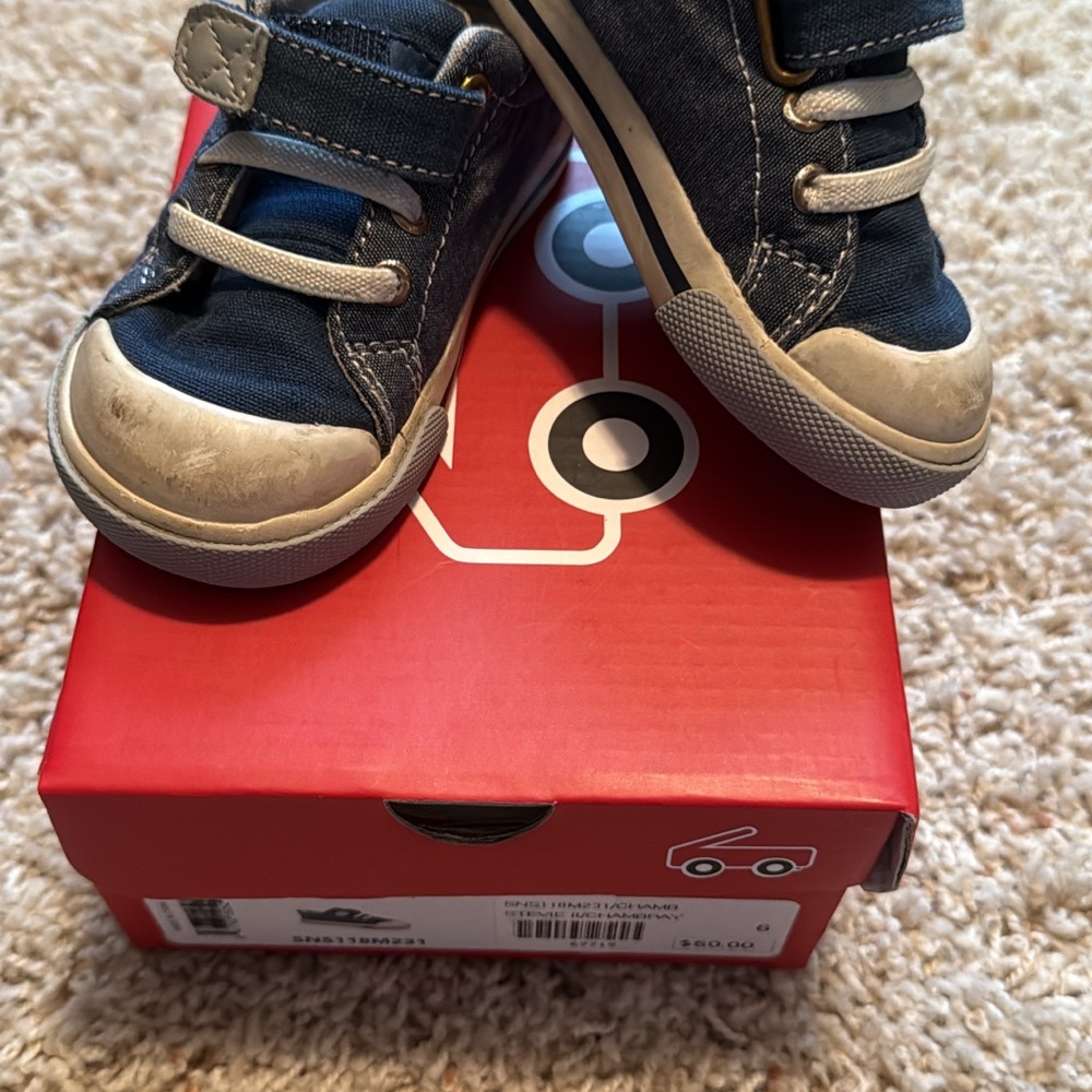 See Kai Run Navy and Gray Kids Sneakers